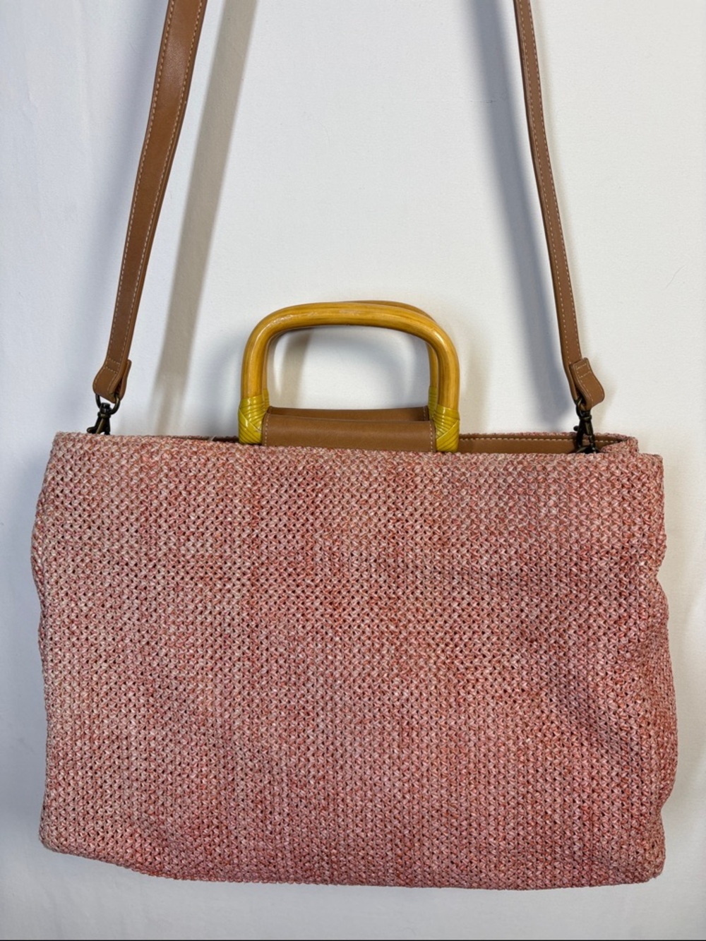 FOSSILCoral Pink Woven Bamboo Top Handle Shoulder Bag 75082 Purse - Picture 3 of 8